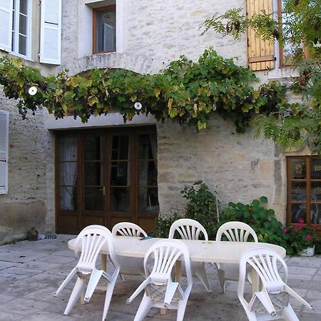 Le Clos Du Merry Joux-la-Ville Εξωτερικό φωτογραφία