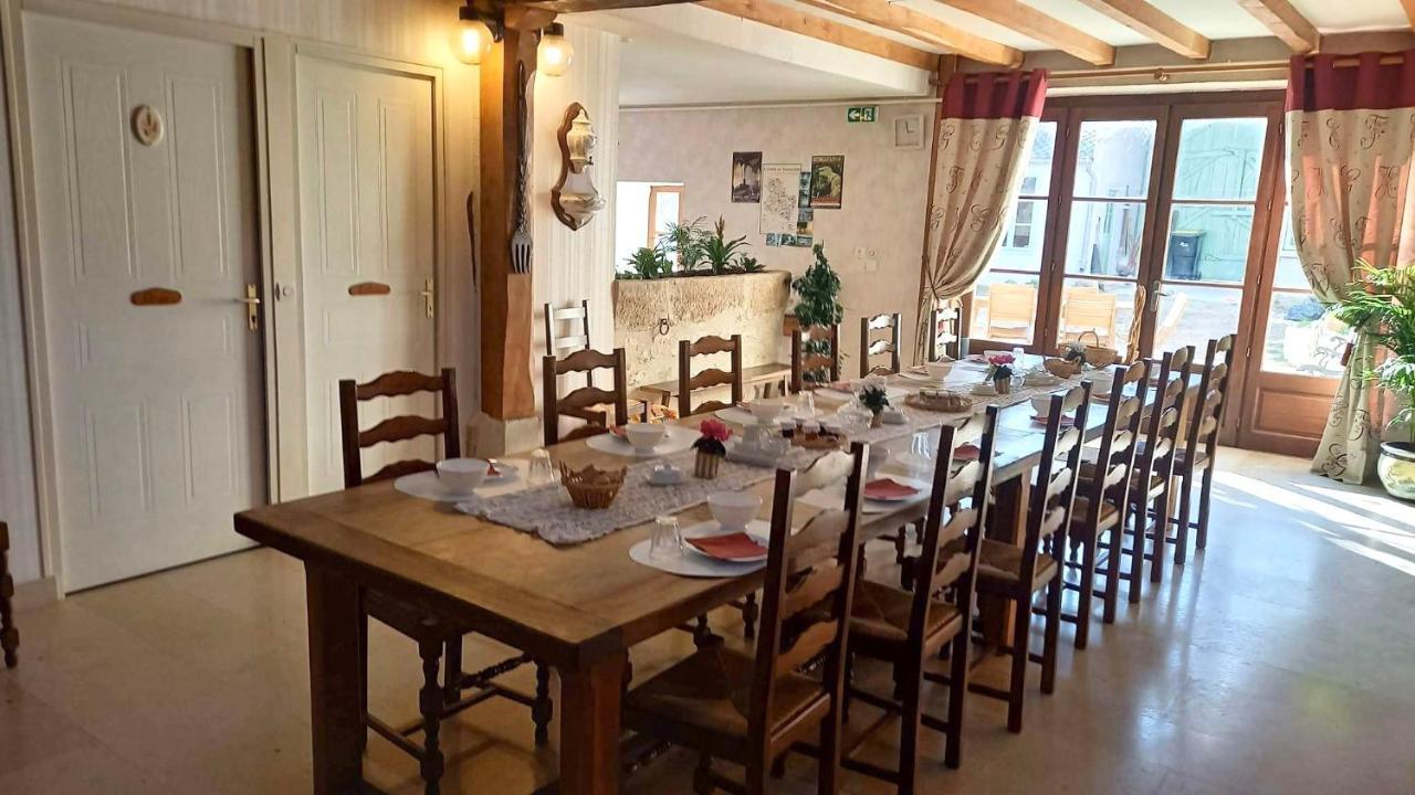 Le Clos Du Merry Joux-la-Ville Εξωτερικό φωτογραφία